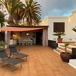 Casa Tegue * Nazaret