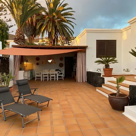 Casa Tegue * Nazaret